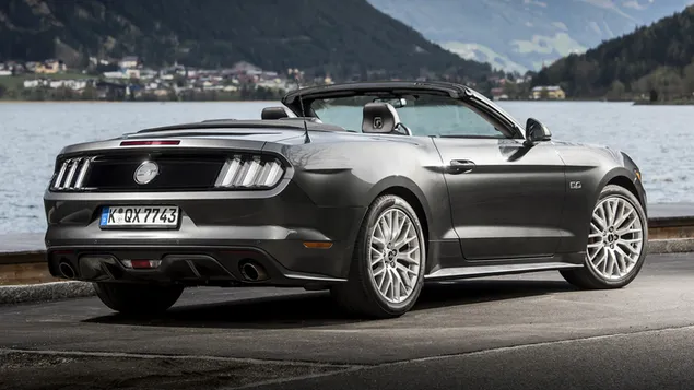 ford mustang gt convertible 2015 04 tai xuong