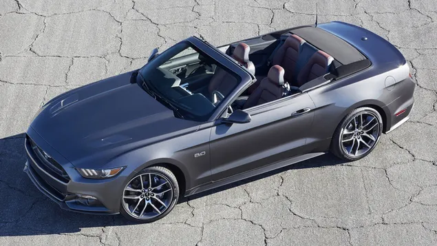 ford mustang gt convertible 2015 07 tai xuong