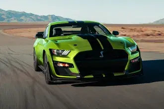 포드 머스탱 쉘비 gt500 앞 8K 배경화면