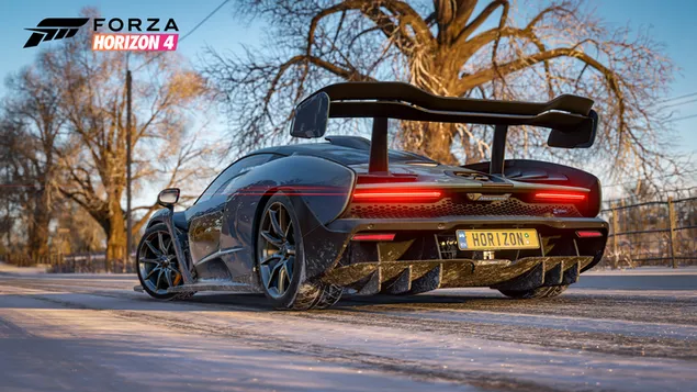 Forza Horizon 4 game - McLaren Senna racing car