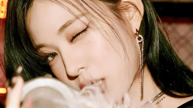 Fromis 9's Chaeyoung | Penggambaran Album 'Tetamu Tengah Malam' 4K kertas dinding