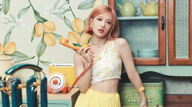 Seoyeon של Fromis 9 - 'Talk & Talk' MV Photoshoot 4K טפט