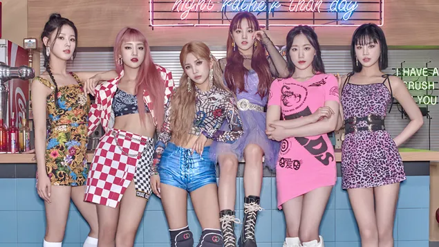 '(여자)아이들' 멤버들 '덤디덤디' 뮤직비디오 촬영 (2020) 4K 배경화면