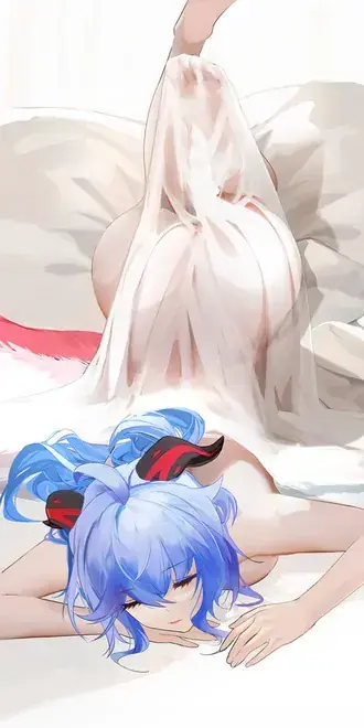 침대에서 쉬고 있는 간뉴의 핫백 포즈 | 간신 임팩트 2K 배경화면