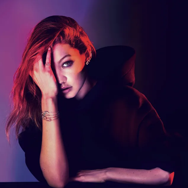 gigi hadid | foceni messiky stahnout