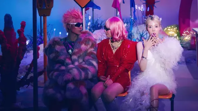 少女時代'Sunny' | Forever 1 專輯 (Cosmic Festa) 拍攝 4K 壁紙