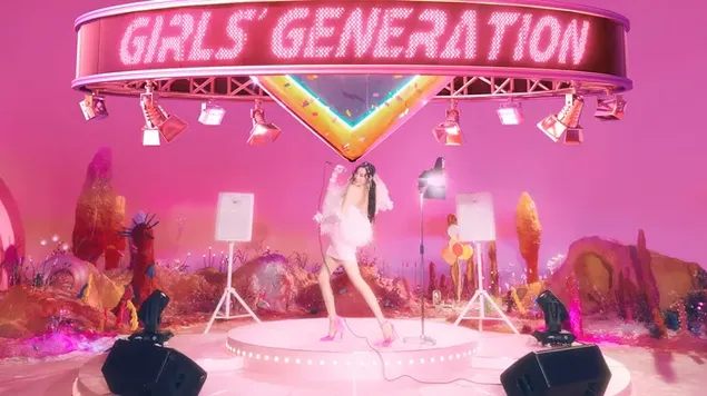 少女時代“蒂芙尼”| Forever 1 專輯 (Cosmic Festa) 拍攝 4K 壁紙