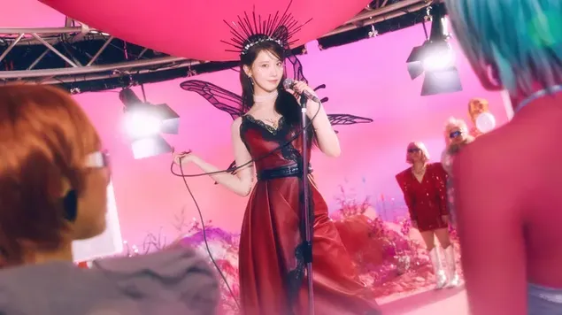 少女時代“允兒”在 Forever 1 專輯 (Cosmic Festa) 拍攝 4K 壁紙