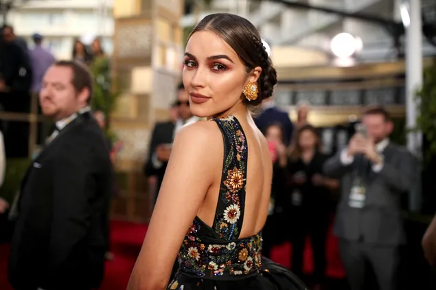 Glamurosa 'Olivia Culpo' | sesión de fotos marie claire