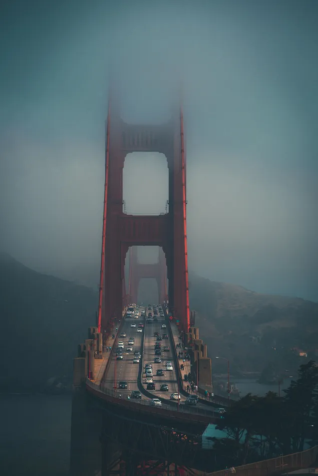 Golden Gate Bridge, bridge, fog, cars download