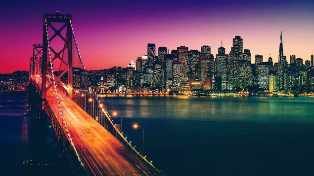 Puente Golden Gate en las luces de la noche