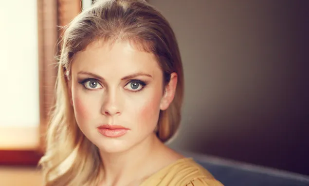 멋진 여배우 - 로즈 매키버 2K 배경화면