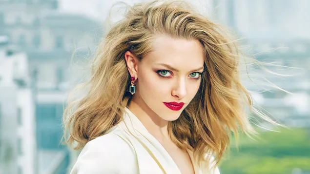Wunderschöne 'Amanda Seyfried' | Elle Fotoshooting