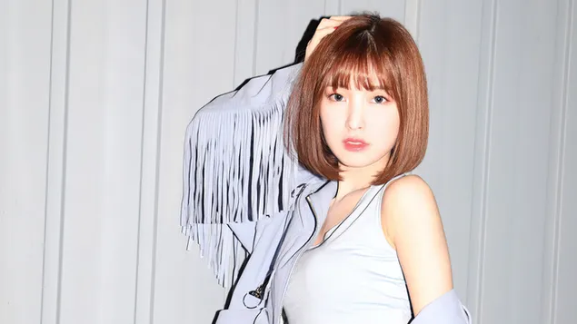 '오마이걸'(K팝 밴드)의 '논스톱' 뮤직비디오 촬영(2020)에서 화려한 아린 4K 배경화면