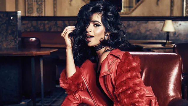 'קמילה קאבלו' המדהימה - זמרת קובנית-אמריקאית 4K טפט