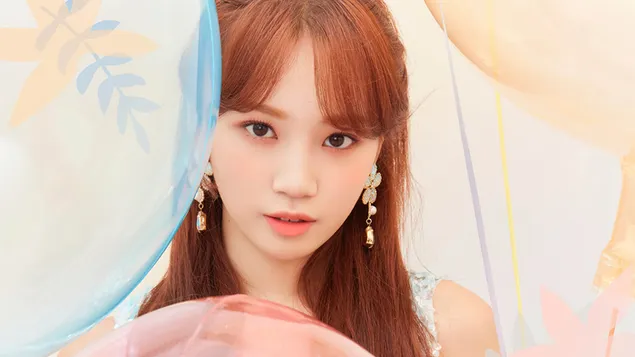 IZ*ONE BLOOM*IZ チェウォン コンプ IZ*ONE (K-Pop Band) の「Bloom*Iz」MV Shoot (2020) で