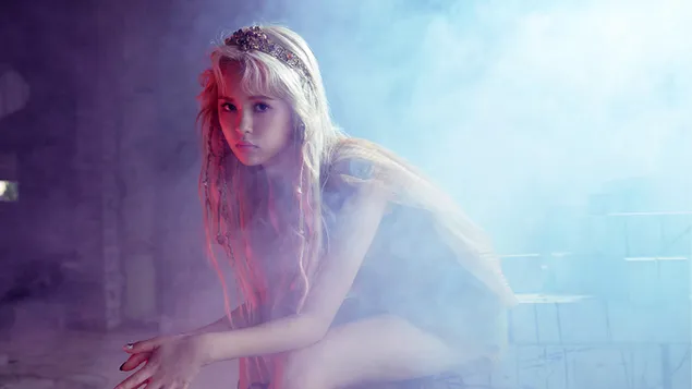 Lieliskā korejiešu dejotāja “E:U” no Everglow (K-Pop Band) 4K fona tapete