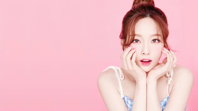 Penyanyi Korea Cantik 'Taeyeon' dari Girls' Generation (K-Pop Girls Band) 4K wallpaper