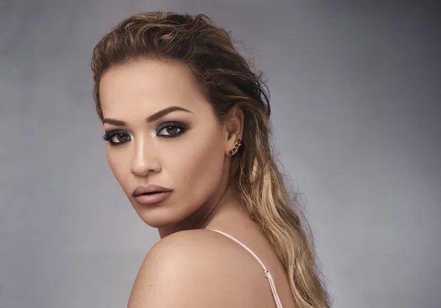 upea laulaja ''rita ora'' lataa