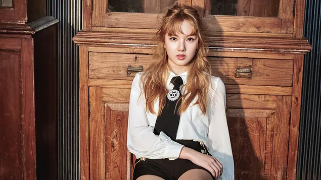 來自“GFriend”（K-pop 樂隊）的華麗“Yerin” 4K 壁紙