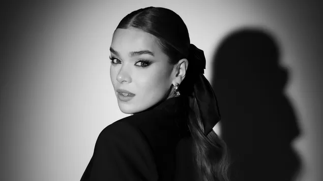 hailee steinfeld na planie rozdania nagrod filmowych hca astra pobierz