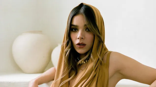 Hailee Steinfeld En La Sesión Fotográfica De La Revista As If 4k