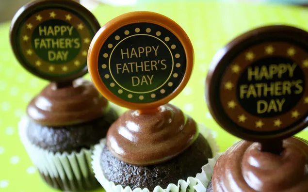 Alles Gute zum Vatertag - Cup Cakes 4K Hintergrundbild