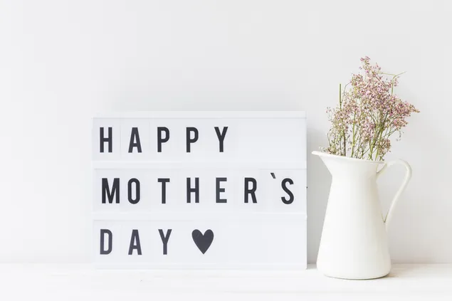 Fröhliche Muttertagsschrift in Schwarz 4K Hintergrundbild