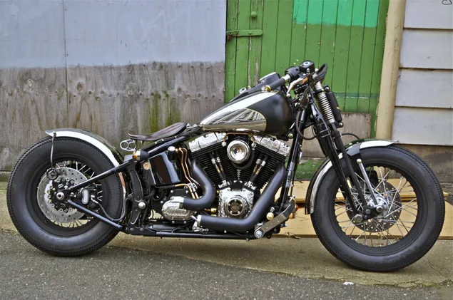 Harley Davidson Chopper Plata y Negro Custom