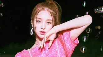 희진, '이달의 소녀' '12:00' 뮤직비디오 촬영(2020) [K팝 밴드] 4K 배경화면