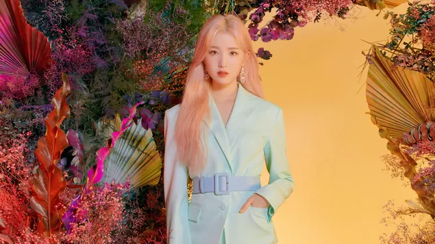 Hình nền Hitomi trong MV Shoot 'Bloom * Iz' [2020] của IZ * ONE [K-Pop Band] 4K