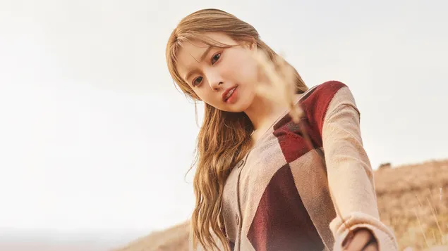 Hyewon ใน MV 'One Reeler Color of Youth' จาก IZ*ONE (วงดนตรี K-pop) 4K วอลเปเปอร์