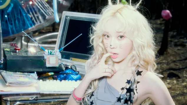 Taustakuva Innocent "Winter" Aespa | 'Long Chat (#♥)' MV Shoot 4K