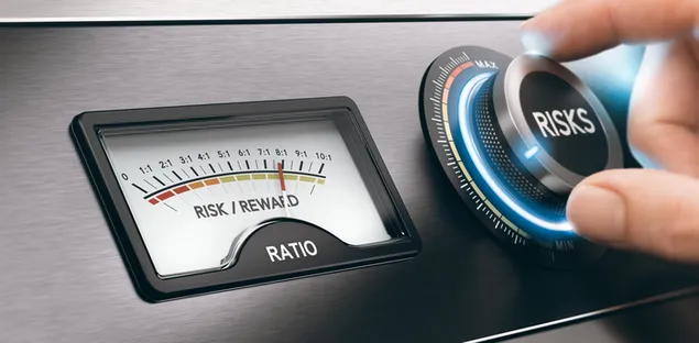 Páipéar balla Cóimheas Luaíochta Riosca Infheistíochta4K