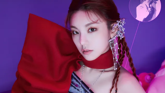 Hình nền Yeji của ITZY trong MV 'Mafia in the Morning' Shoot (Album - Guess Who ~ 2021) 4K