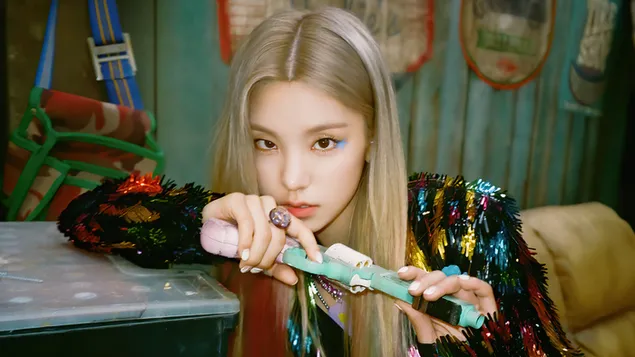 ITZYのYejiin'NotShy' M / V Shoot（2020） 4K 壁紙