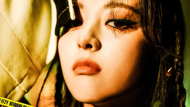 ITZY Yuna filme „Mafia in the Morning“ MV filme [Albumas – atspėk, kas ~2021 m.] 4K ekrano užsklanda