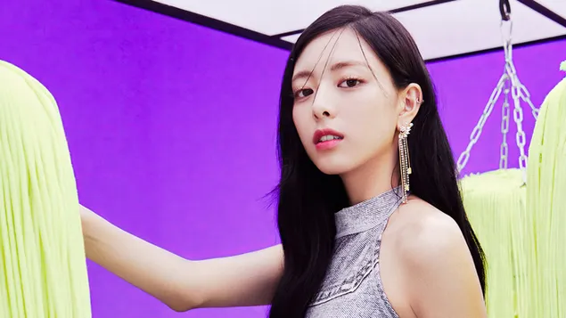 yuna itzy - lamhaigh albam kill my amhras (coincheap 2) ioslodail