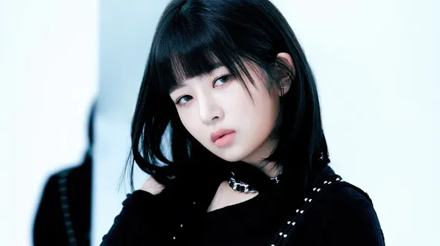 IVE's Rei | 'Eleven' MV التقطت الصور 4K خلفية