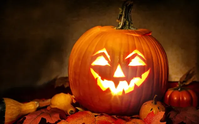 aoibh ghaire jack-o-lantern. ioslodail