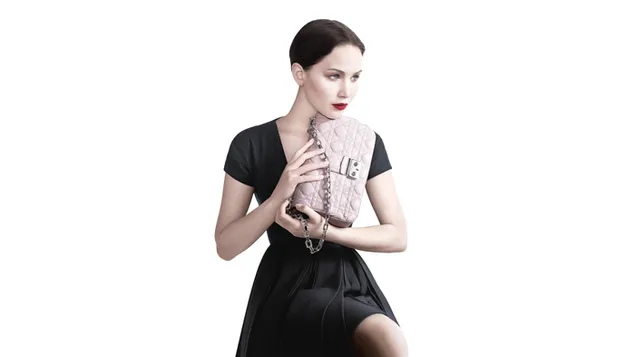 Jennifer Lawrence | Dior-Fotoshooting (5k)
