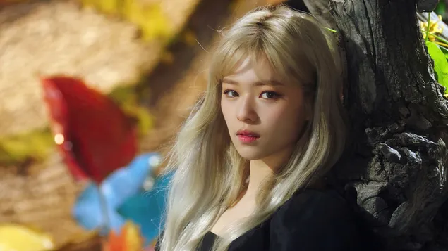 Jeongyeon dalam MV 'More & More' (2020) daripada Twice (Kugiran K-Pop) 4K kertas dinding