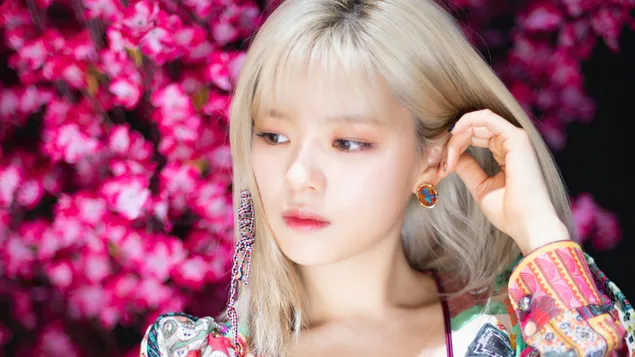 Jeongyeon في MV 'More & More' [2020] صوّر من Twice (فرقة K-Pop) 4K خلفية