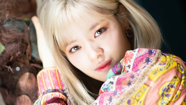 Jeongyeon في MV 'More & More' [2020] صوّر من مرتين [K-Pop Band] 4K خلفية