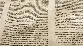 zidovsky otevreny sefer torah parashat mishpatim stahnout