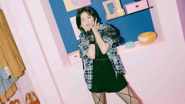 來自TWICE的智效在《The Feels》MV拍攝中 4K 壁紙