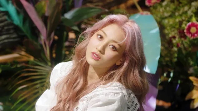 Páipéar balla Jihyo sa MV ‘More & More’ (2020) ó Dhá uair (K-Pop Band)4K