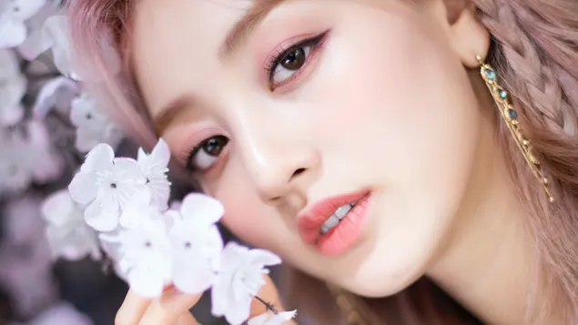 Páipéar balla Jihyo in 'More & More' MV (2020) Shoot from Twoce (K-Pop Band)4K