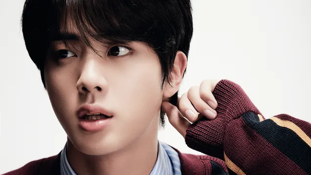 جین در "Map of The Soul: 7" Shoot [2020] از BTS [Bangtan Boys] کاغذدیواری  8K