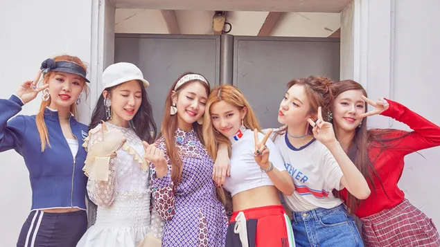 مجموعة K-pop - (G) I-DLE Gorgeous members 4K خلفية